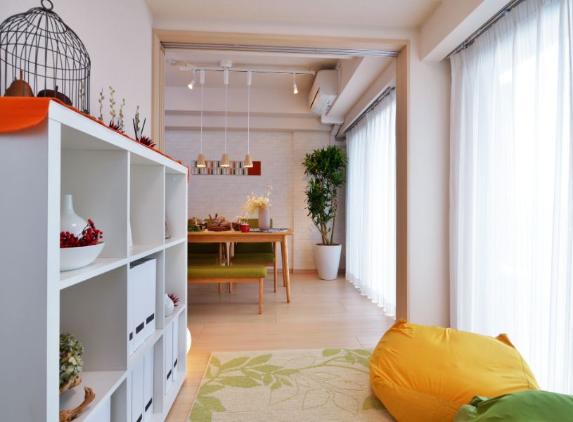 防犯対策にレースカーテン選びが重要だった その理由とは One Life パーフェクトスペースカーテン館