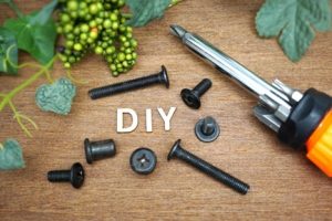カーテンレール取り付け【動画】DIYチャレンジ！